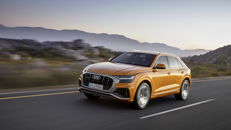 Audi_Q8_2