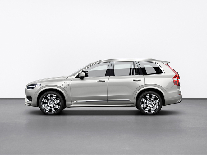 248338_New_Volvo_XC90_Inscription_T8_Twin_Engine_in_Birch_Light_Metallic