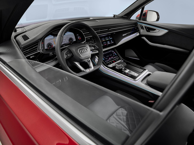 Audi_Q7_2019_5