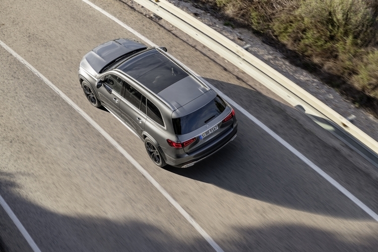 Mercedes-Benz_GLS__22_